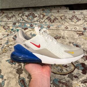 Nike Air Max 270 - Size13